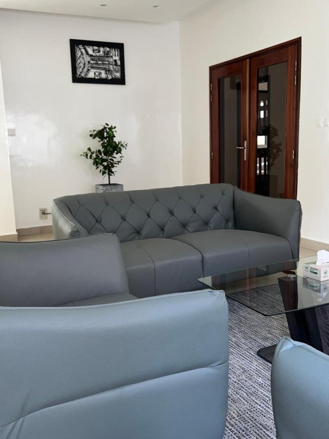 Residence La Renaissance De Dakar Ouakam Esterno foto