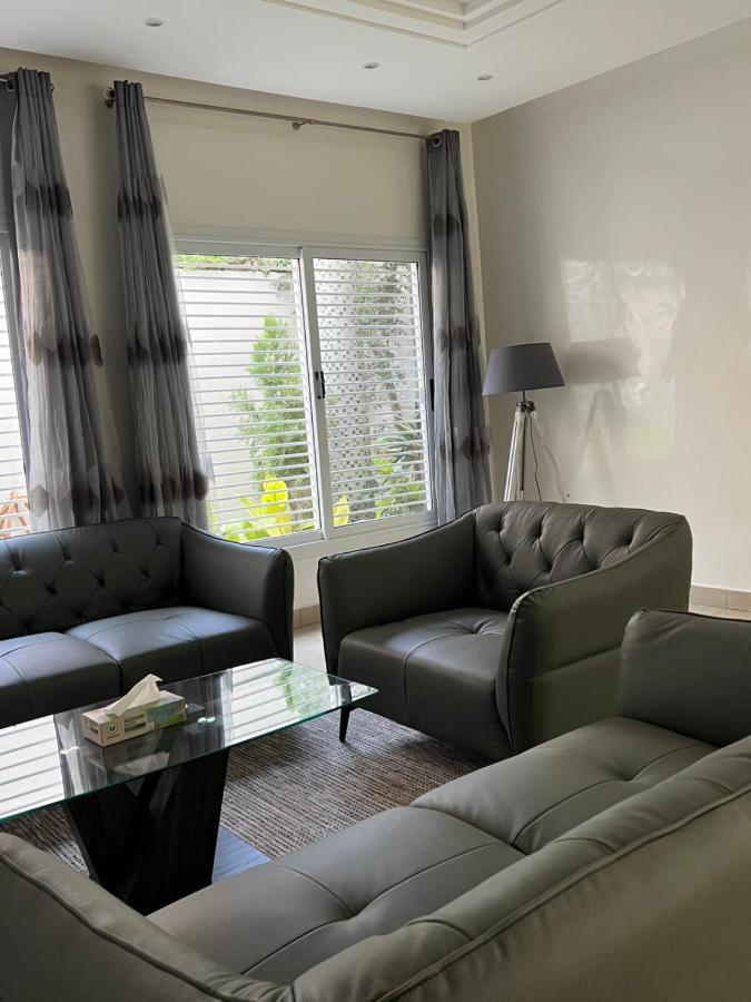Residence La Renaissance De Dakar Ouakam Esterno foto
