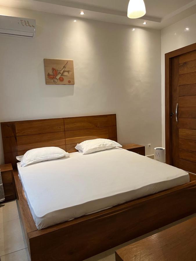 Residence La Renaissance De Dakar Ouakam Esterno foto