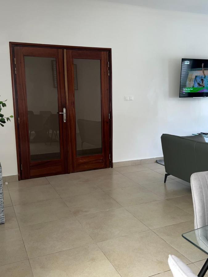 Residence La Renaissance De Dakar Ouakam Esterno foto