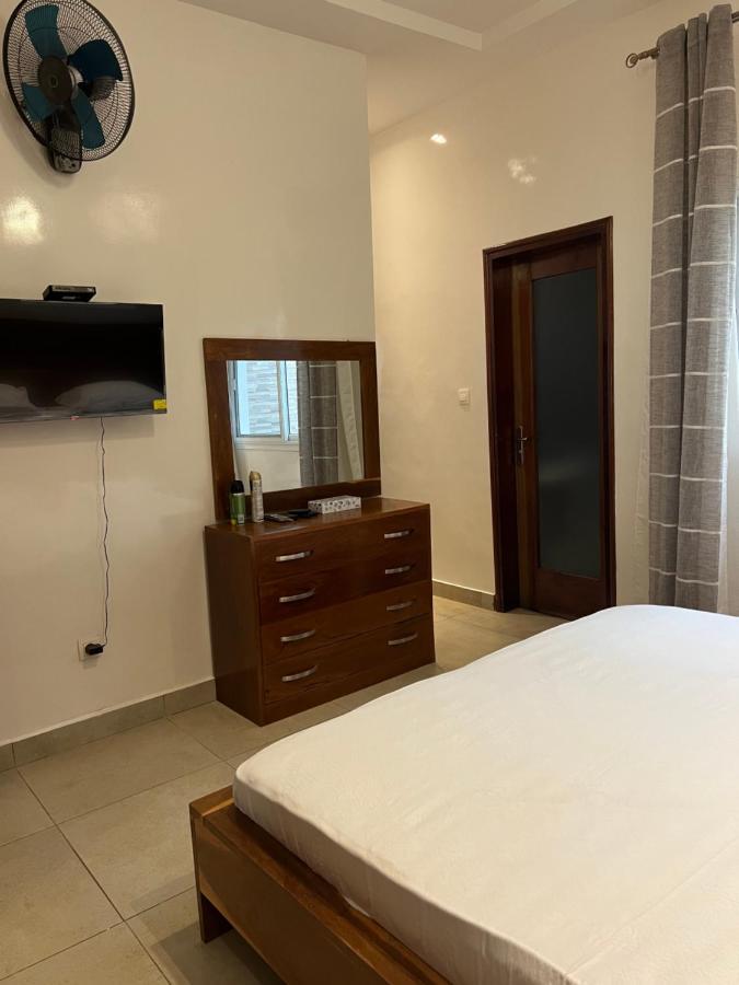 Residence La Renaissance De Dakar Ouakam Esterno foto